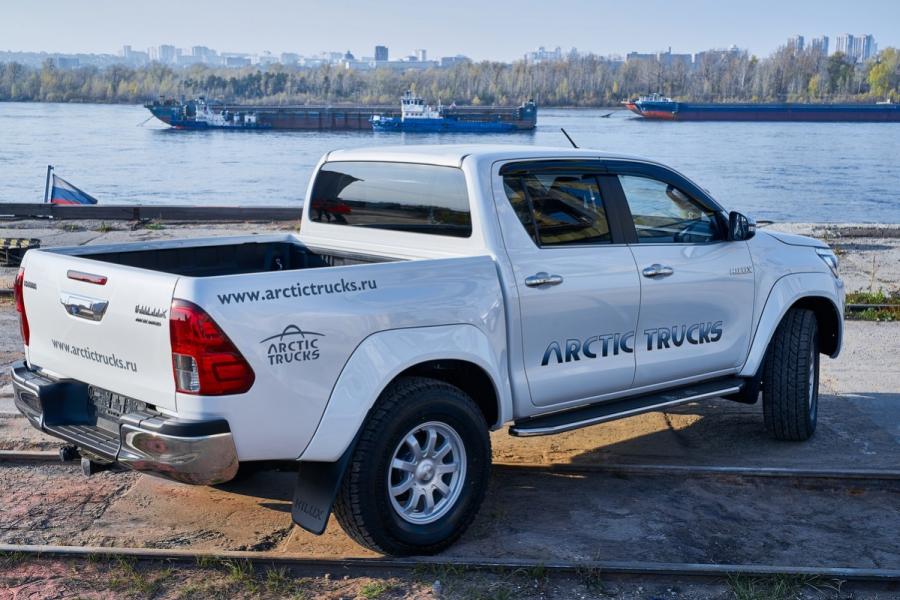 Arctic Trucks Toyota Hilux NG AT33 2016 года  (фото 7 из 11)